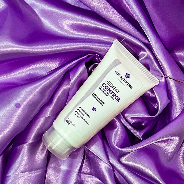ESFOLIANTE FACIAL ENZIMÁTICO DE ROMÃ MISS PURPLE
